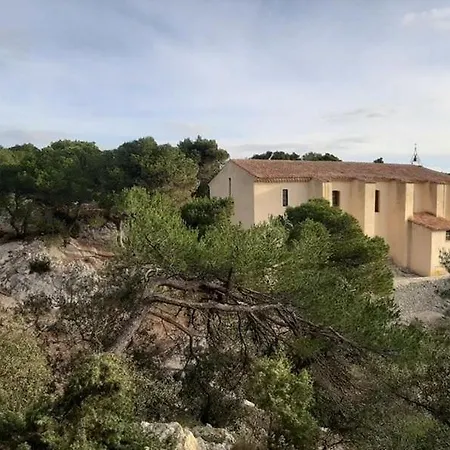 T2 A 200m De La Avec Balcon Avec Wifi *